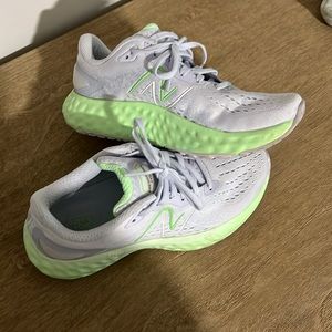 New balance sneakers fresh foam EVOZ
